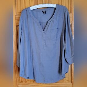 Torrid Sz 2 Grey Harper ¾ Sleeve Blouse